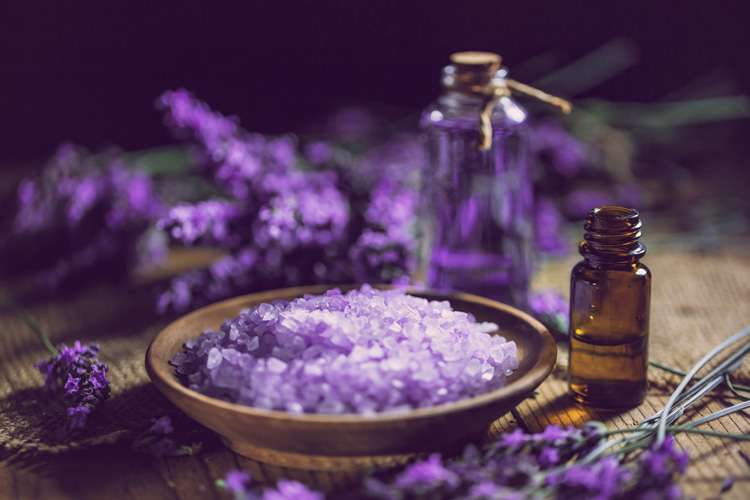 Essential Oils vs Designer Fragrances